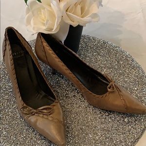 Stuart Weitzman Kitten Heel Pumps Gold
